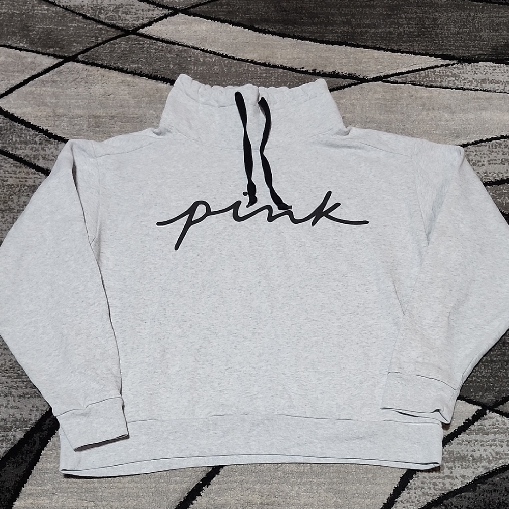 VS PINK EVERYDAY FLEECE 2021 COWL-NECK HEATHER GRAY GRAPHIC SWEATSHIRT